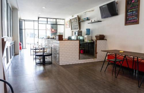 Bandung House | RedDoorz near Setrasari Mall 4