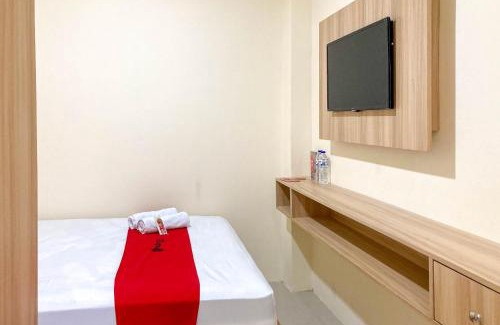 Mlati Hotel | RedDoorz near Sleman City Hall Yogyakarta