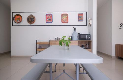 Solo City Centre Hotel | RedDoorz near Stasiun Solo Balapan 3
