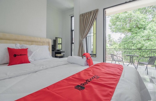 Jambi House | RedDoorz near Sultan Thaha Airport Jambi
