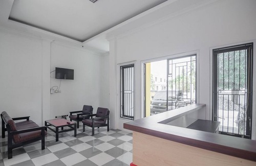 Jambi House | RedDoorz near Sultan Thaha Airport Jambi
