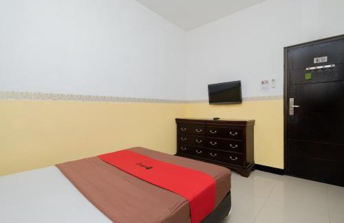 Malang House | RedDoorz near Taman Krida Budaya Malang