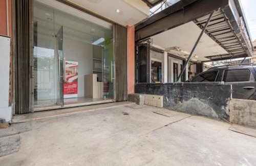 Jakarta House | RedDoorz near Tanjung Duren 2