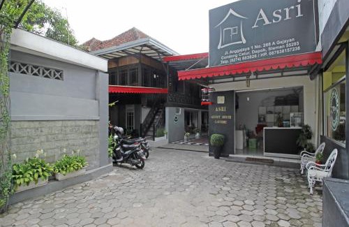 Condongcatur House | RedDoorz near Terminal Condong Catur