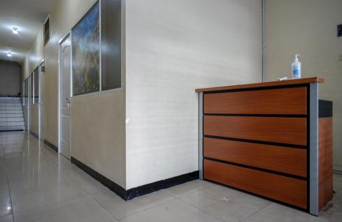 Semarang Hotel | RedDoorz near Universitas Diponegoro Semarang 2