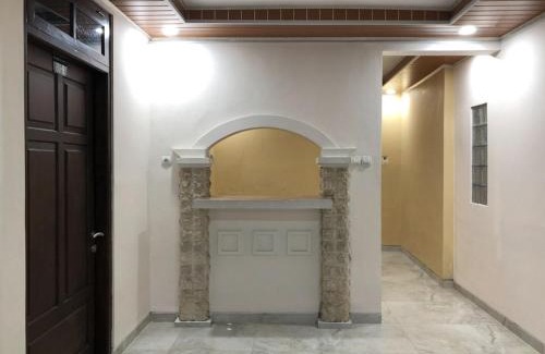 Yogyakarta Hotel | RedDoorz near XT Square 3