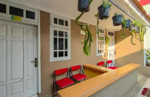 Beji Hotel | RedDoorz @ Oro Oro Ombo Batu