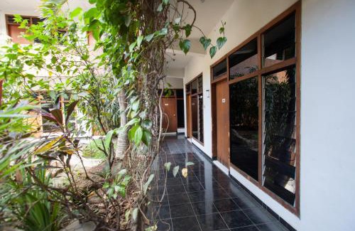 Probolinggo House | RedDoorz @ Panglima Sudirman Probolinggo