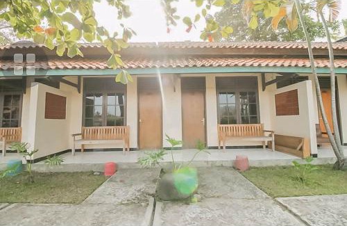 Pelabuhan Ratu Hotel | RedDoorz @ Pantai Pelabuhan Ratu 2