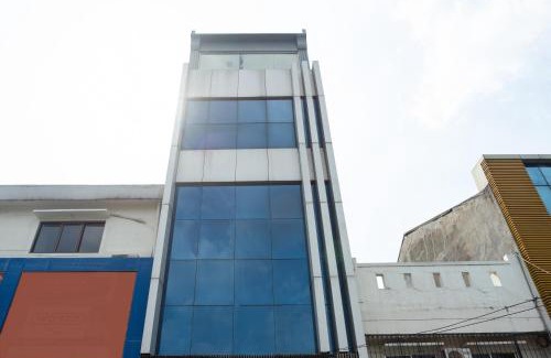 Sunter House | RedDoorz Plus @ Danau Sunter Utara