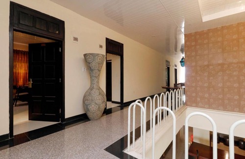 Cawang House | RedDoorz Plus near Halim Perdanakusuma 2