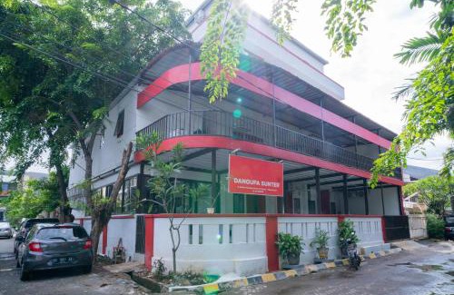 Sunter Hotel | RedDoorz Plus near ITC Cempaka Mas 2