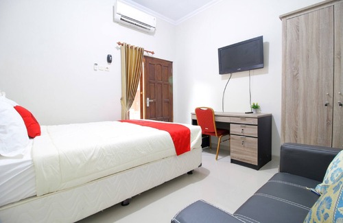 Condongcatur Hotel | RedDoorz Plus near STIE YKPN
