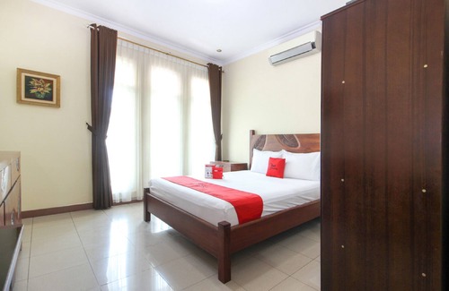 Condongcatur Hotel | RedDoorz Plus near STIE YKPN