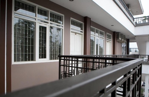 Pasteur House | RedDoorz Plus near Sukajadi 2