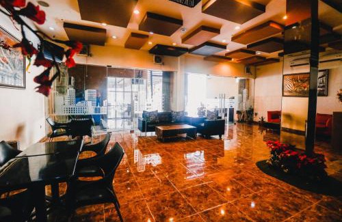 Biringkanya Hotel | RedDoorz Plus near Sultan Hasanuddin Airport