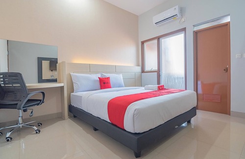 Samarinda Hotel | RedDoorz Plus near Taman Budaya Samarinda
