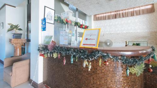 Mabolo Hotel | RedDoorz Plus New Era Budget Hotel Mabolo former RedDoorz near Landers Superstore Cebu City