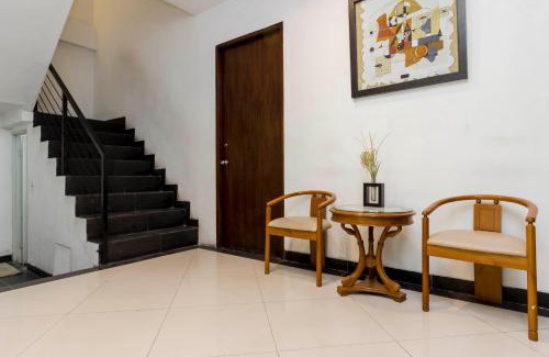 Gambir House | RedDoorz Plus @ Pasar Baru