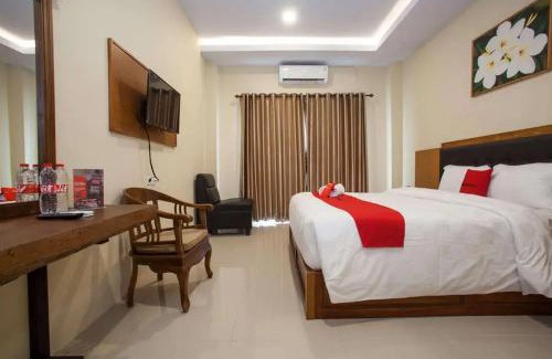 Malang House | RedDoorz Premium @ Jalan Cengkeh Malang