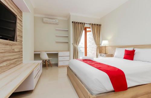 Ragunan House | RedDoorz Premium near Ragunan Zoo 2
