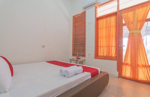 Wanayasa Hotel | RedDoorz Resort Syariah @ Batu Apung Purwakarta