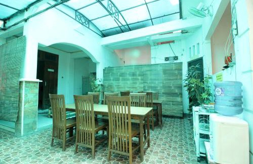 Depok House | RedDoorz @ Seturan Raya