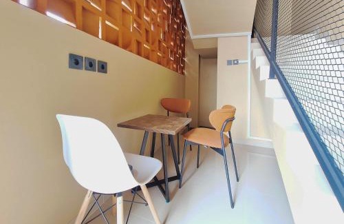 Depok Hotel | RedDoorz Syariah at DNA Home Seturan Yogyakarta