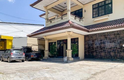 Sangkanurip Hotel | RedDoorz Syariah at Flamboyan Indah Kuningan