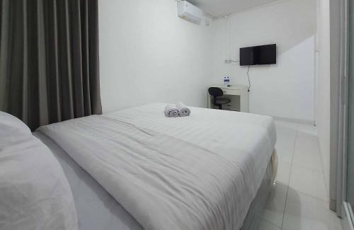 Sleman Hotel | RedDoorz Syariah at Jalan Godean