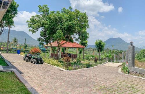 Garut Hotel | RedDoorz Syariah at Kadungora Garut