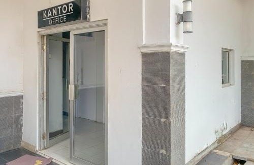Garut Hotel | RedDoorz Syariah at Kadungora Garut