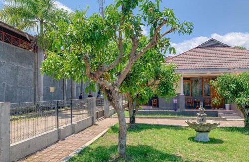 Garut Hotel | RedDoorz Syariah at Kadungora Garut