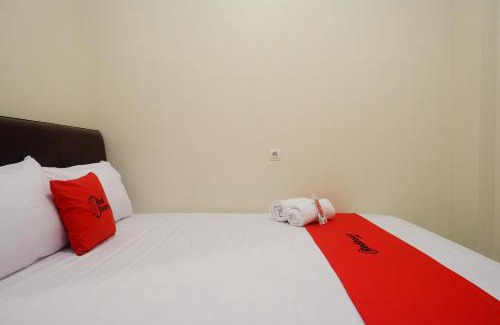 Semarang Hotel | RedDoorz Syariah at Kelud Sampangan Semarang