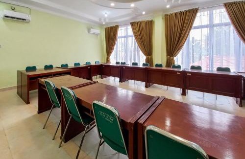 Pekanbaru Hotel | RedDoorz Syariah at UIN Suska GuestHouse