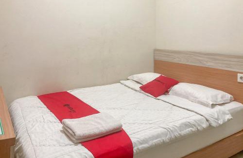 Tasikmalaya Hotel | RedDoorz Syariah @ Boemi Guesthouse Tasikmalaya