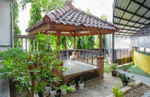 West Semarang Hotel | RedDoorz Syariah near Kawasan Sam Poo Kong 2