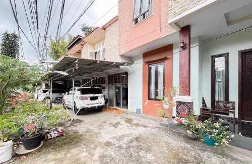 Lemo Hotel | RedDoorz Syariah at Homestay Haji Soma Makale