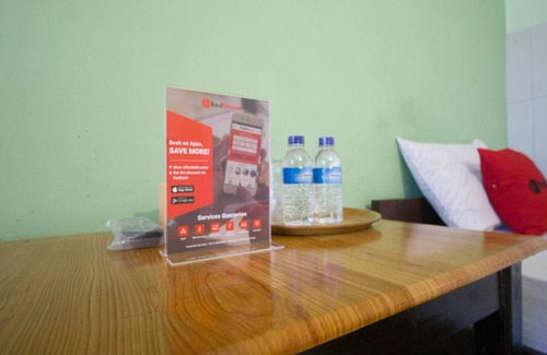 Jember House | RedDoorz Syariah @ Jalan Gajah Mada