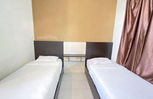 Pekanbaru Hotel | RedDoorz Syariah @ Jalan Jendral Sudirman Pekanbaru