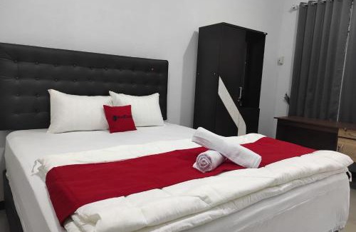 Purwokerto Hotel | RedDoorz Syariah near Alun Alun Purwokerto 2