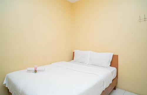 Kenjeran Hotel | RedDoorz Syariah near Suramadu