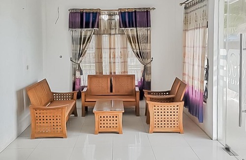 Pangandaran Hotel | RedDoorz Syariah near Sunrise Park Pangandaran