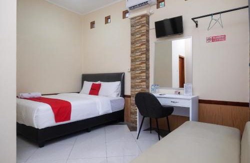 Purwokerto Hotel | RedDoorz Syariah near Kampus UNSOED Purwokerto