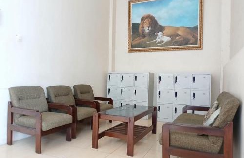 Klaten Hotel | RedDoorz Syariah near Masjid Al-Aqsha Klaten