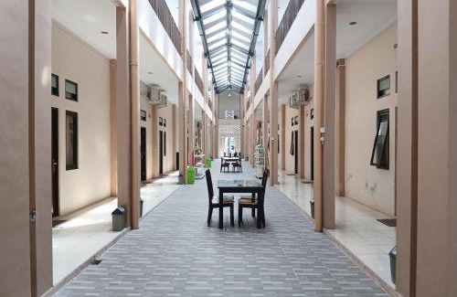 Klaten Hotel | RedDoorz Syariah near Masjid Al-Aqsha Klaten