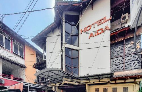Samarinda Hotel | RedDoorz Syariah near Pasar Pagi Samarinda