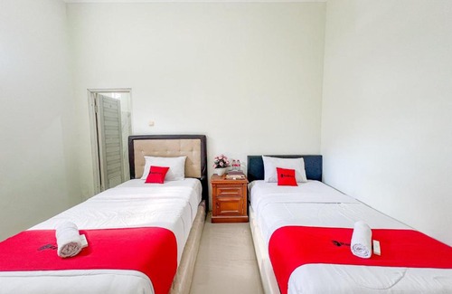 Wonosobo Hotel | RedDoorz Syariah near Pengadilan Agama Wonosobo