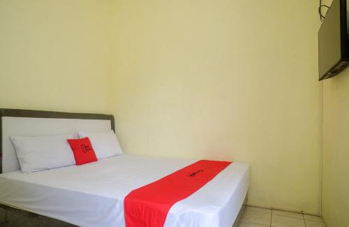 Semarang Hotel | RedDoorz Syariah near RS Permata Medika Ngaliyan Semarang