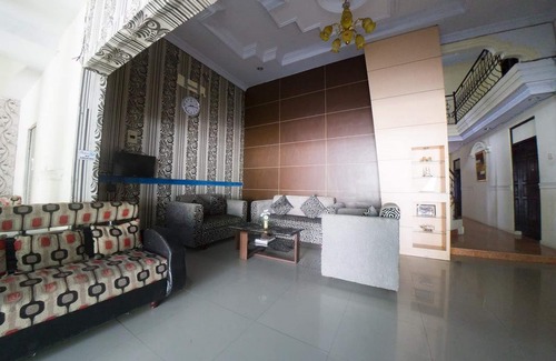 Limboto Hotel | RedDoorz Syariah near RSUD Ainun Habibie Gorontalo